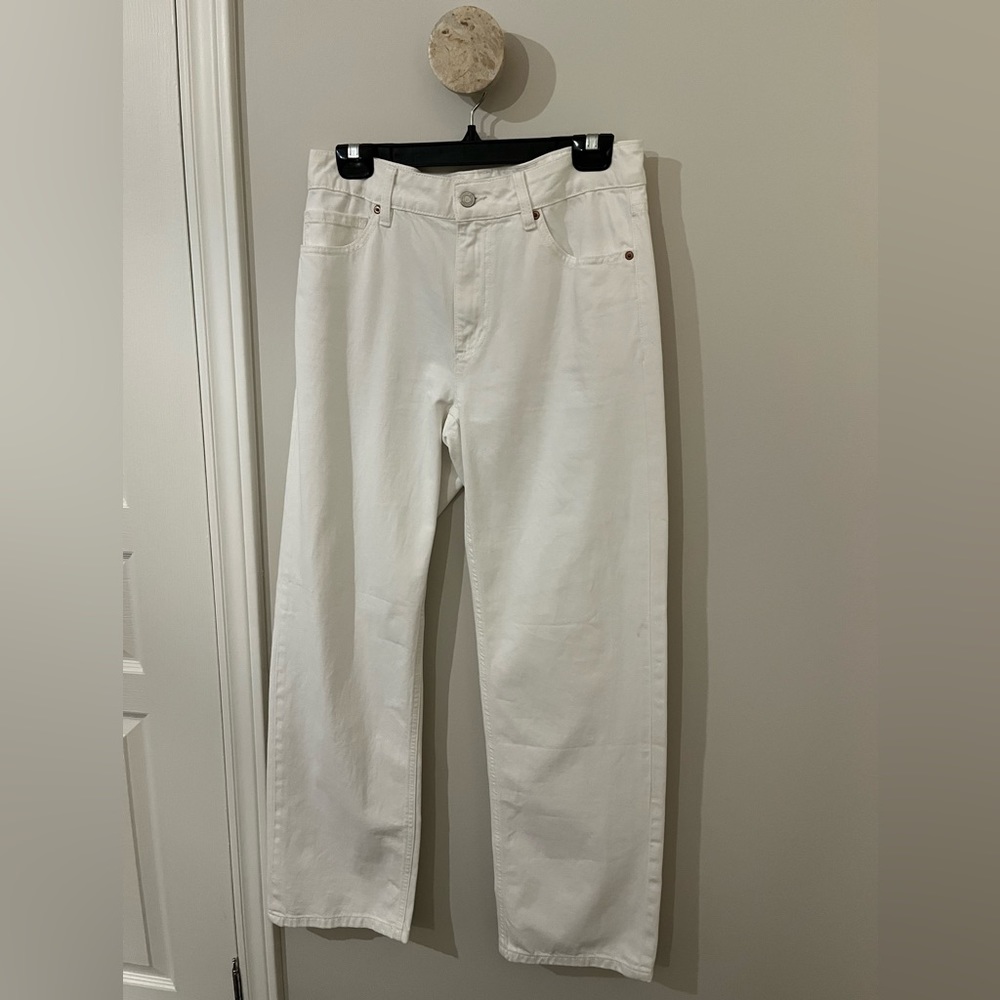 Relaxed Straight Mid Rise White Denim Jeans